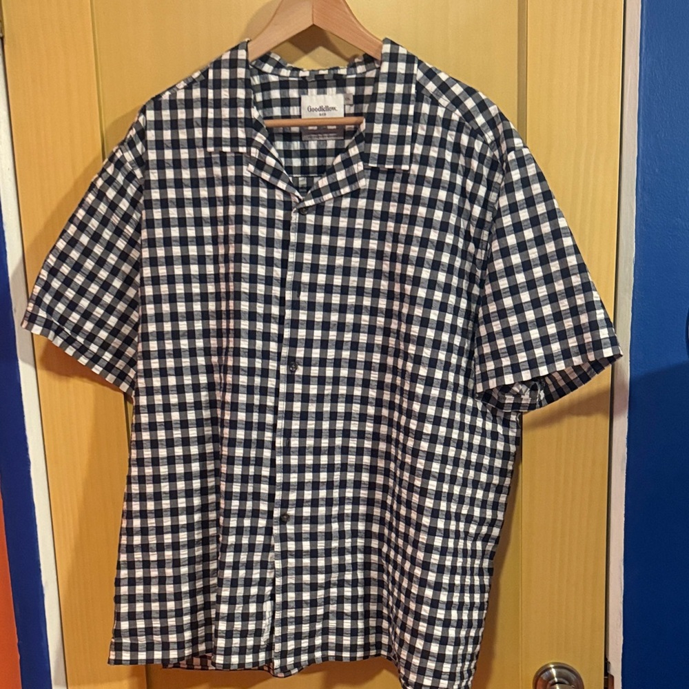 Goodfellow & Co Navy and White Plaid Shirt